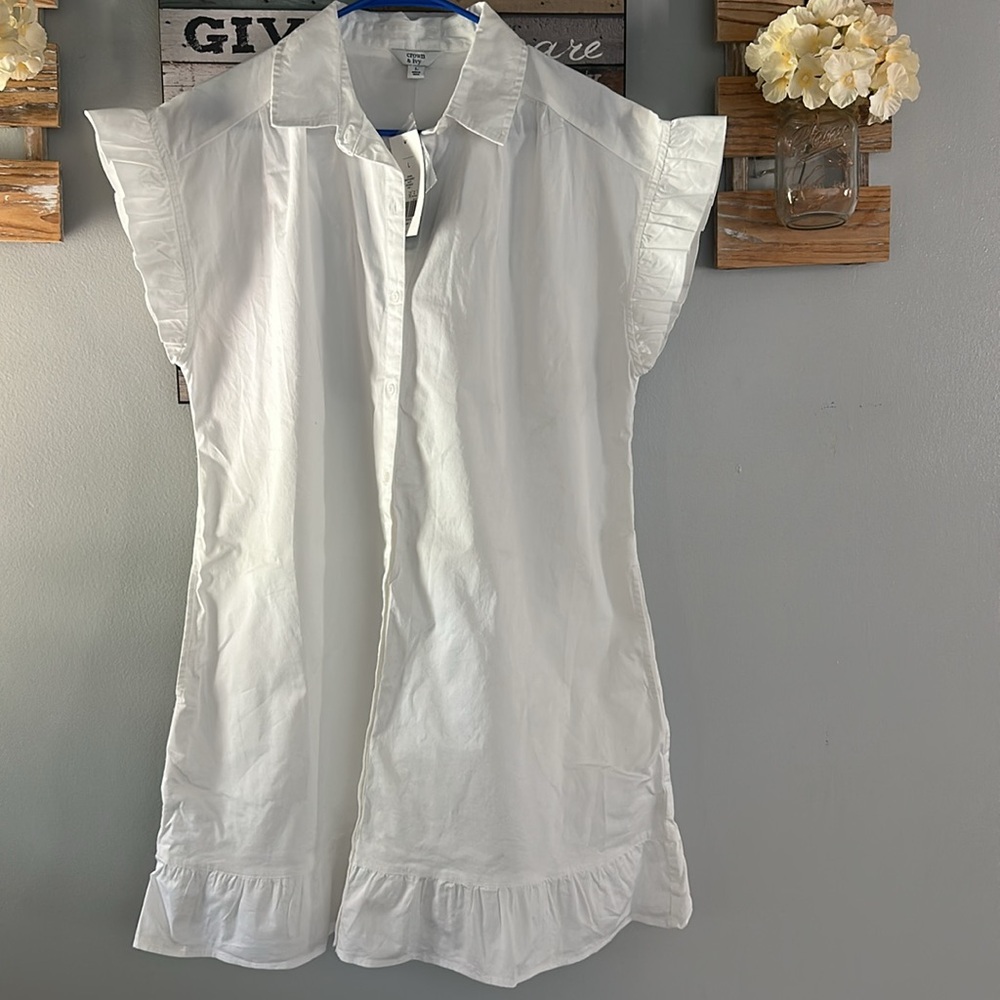 Crown & Ivy Classic White Button-Up Dress